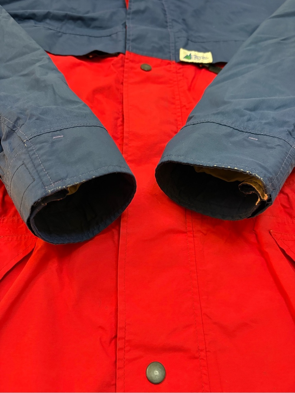 Vintage MEC 90s GoreTex Shell Colourblock Parka Jacket Mens M/L Gorpcore Red - Picture 7 of 16